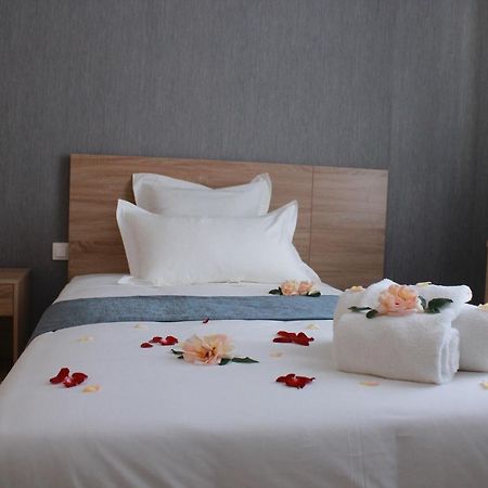אנטננריבו Downtown Hotel מראה חיצוני תמונה