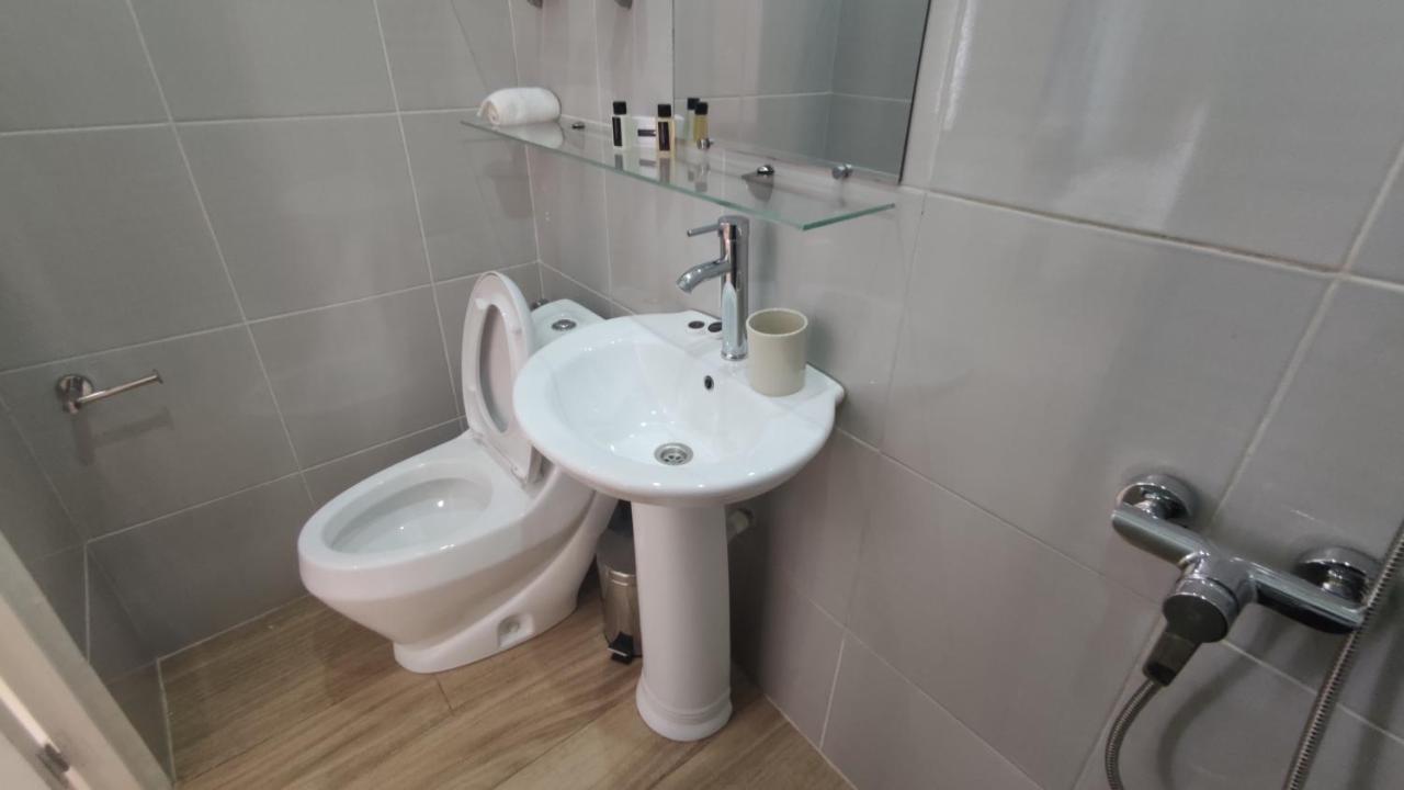 אנטננריבו Downtown Hotel מראה חיצוני תמונה